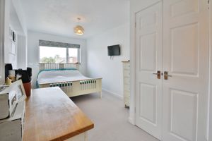 Master bedroom- click for photo gallery